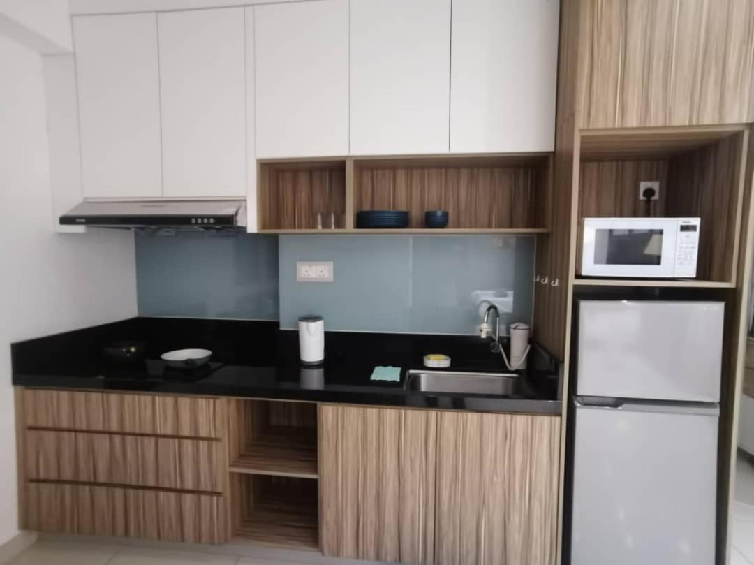 Family Suites At Mansion One By Maj George Town Exterior foto