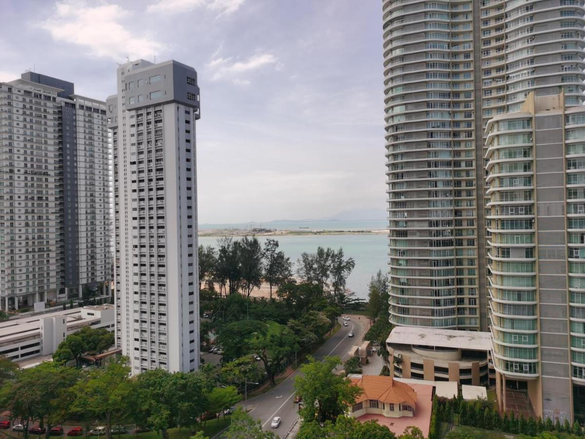 Family Suites At Mansion One By Maj George Town Exterior foto